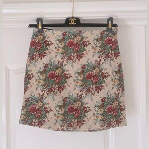 Kimchi Blue 💐 Tapestry Mini Skirt Floral Print High Waist 0